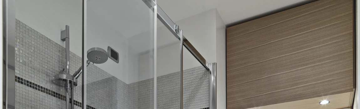 Frosted Glass Shower Doors in Florida Ridge, FL